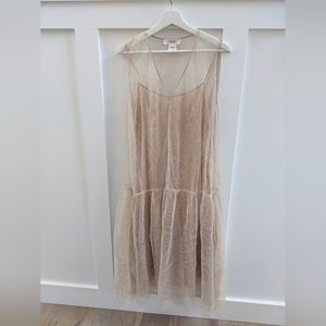 Beautiful dress by Jucca